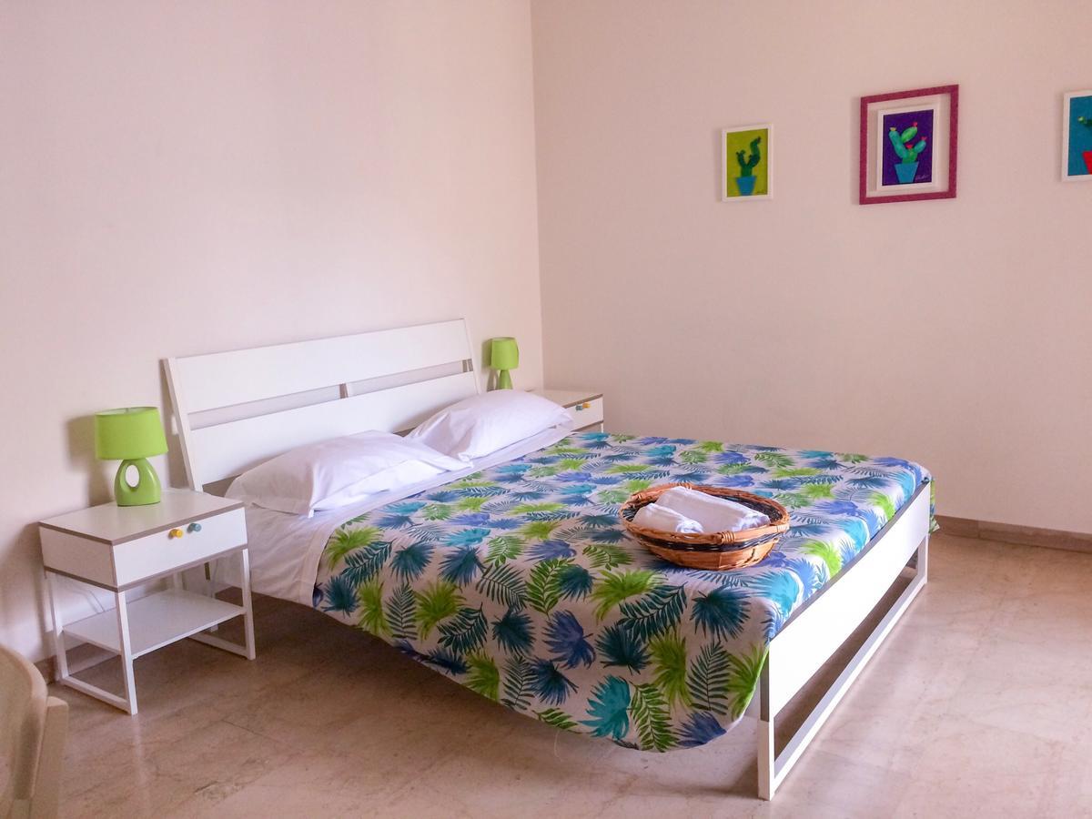 Your Room In คาตาเนีย ภายนอก รูปภาพ